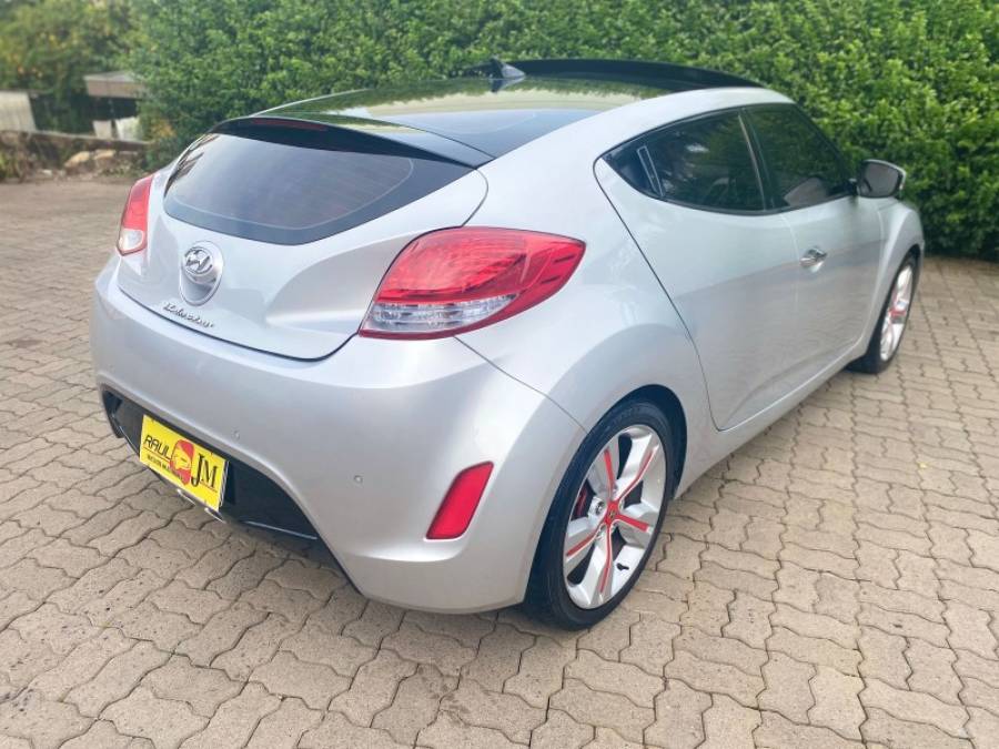 HYUNDAI - VELOSTER - 2012/2013 - Prata - R$ 62.990,00