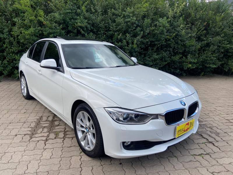 BMW - 328I - 2013/2013 - Branca - R$ 124.900,00