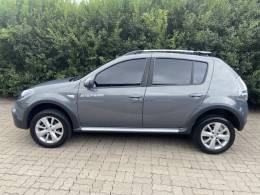 RENAULT - SANDERO - 2013/2014 - Cinza - R$ 42.900,00