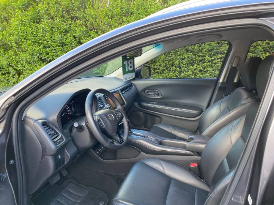 HONDA - HR-V - 2018/2018 - Cinza - R$ 100.900,00