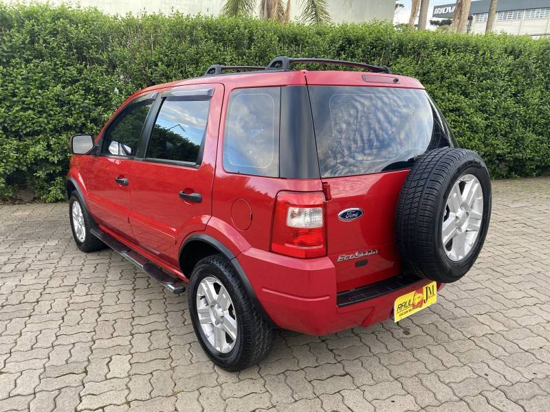 FORD - ECOSPORT - 2006/2007 - Vermelha - R$ 28.900,00