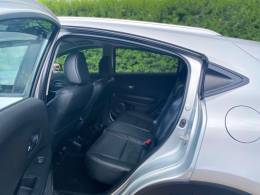 HONDA - HR-V - 2015/2016 - Prata - R$ 88.900,00