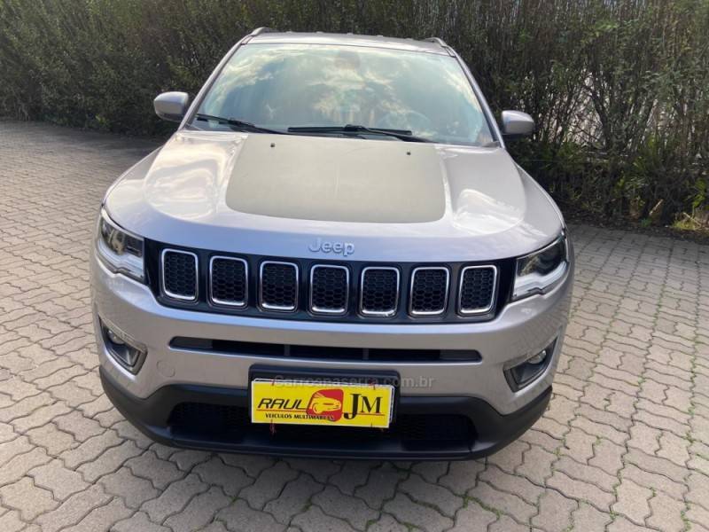 JEEP - COMPASS - 2018/2019 - Prata - R$ 102.900,00