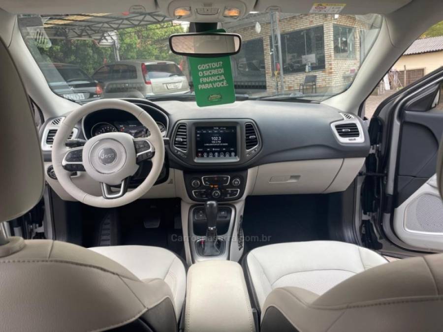 JEEP - COMPASS - 2018/2019 - Prata - R$ 102.900,00