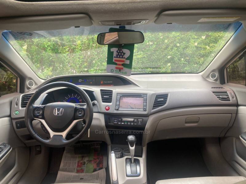 HONDA - CIVIC - 2012/2012 - Prata - R$ 72.900,00