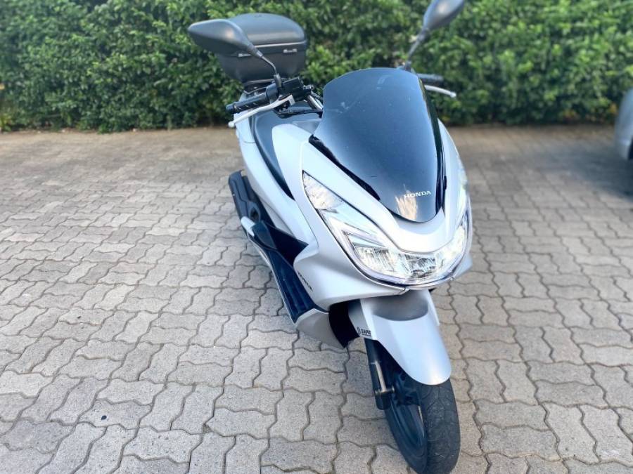 HONDA - PCX - 2017/2018 - Prata - R$ 14.900,00