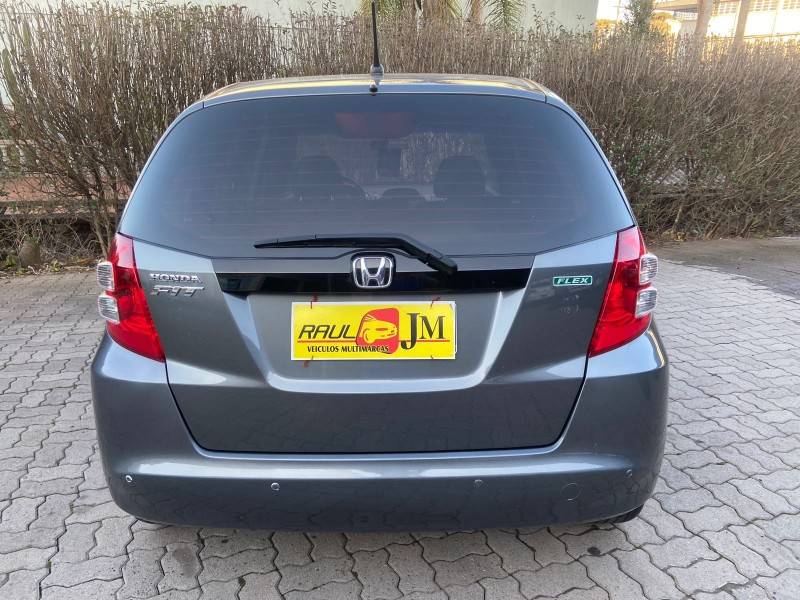 HONDA - FIT - 2011/2012 - Cinza - R$ 51.900,00
