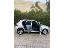 VOLKSWAGEN - GOL - 2012/2012 - Prata - R$ 27.900,00