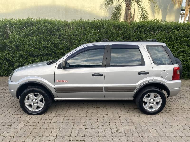 FORD - ECOSPORT - 2006/2007 - Prata - R$ 28.900,00