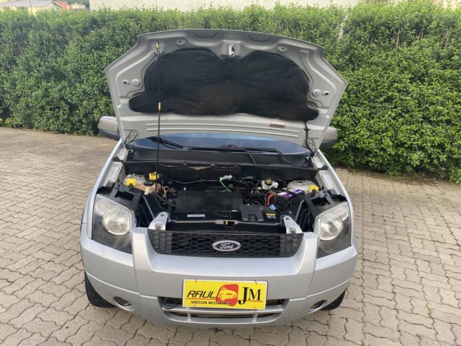 FORD - ECOSPORT - 2006/2007 - Prata - R$ 28.900,00