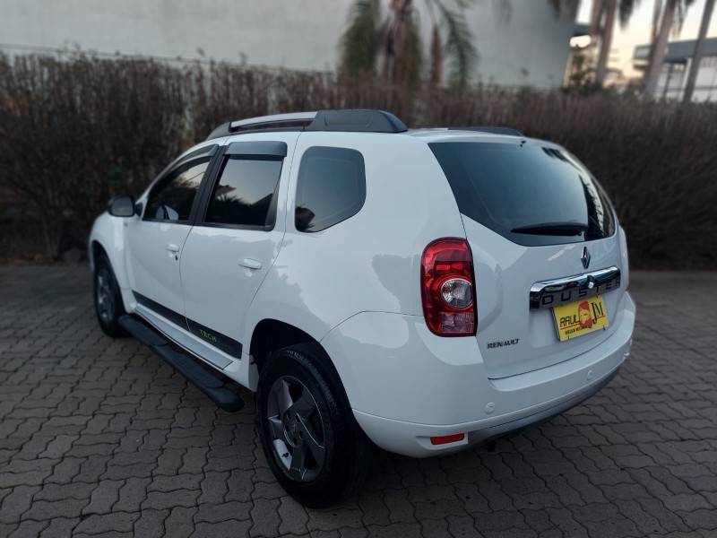 RENAULT - DUSTER - 2013/2014 - Branca - R$ 49.900,00