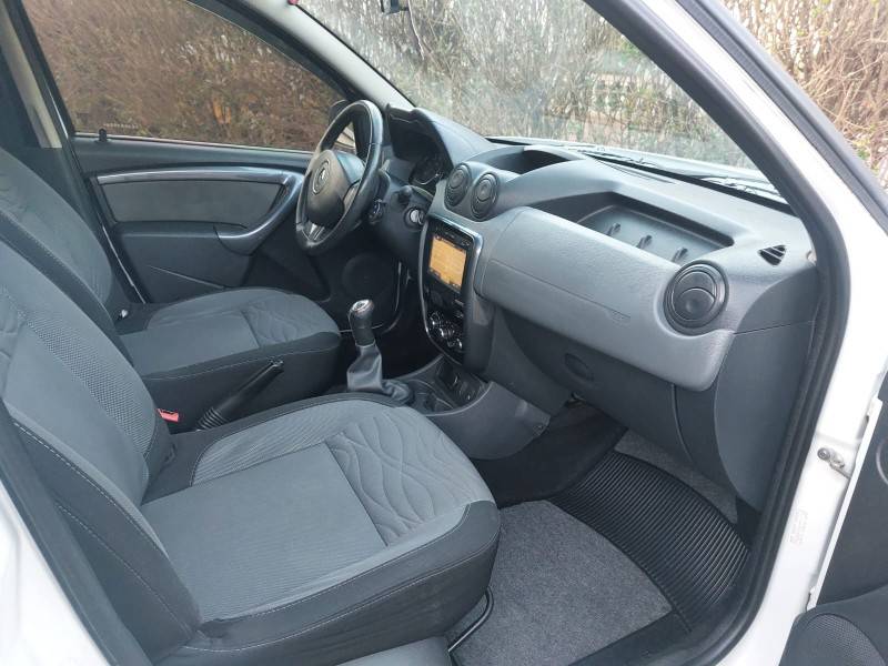 RENAULT - DUSTER - 2013/2014 - Branca - R$ 49.900,00