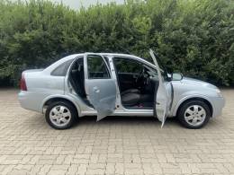 CHEVROLET - CORSA - 2008/2009 - Prata - R$ 29.800,00