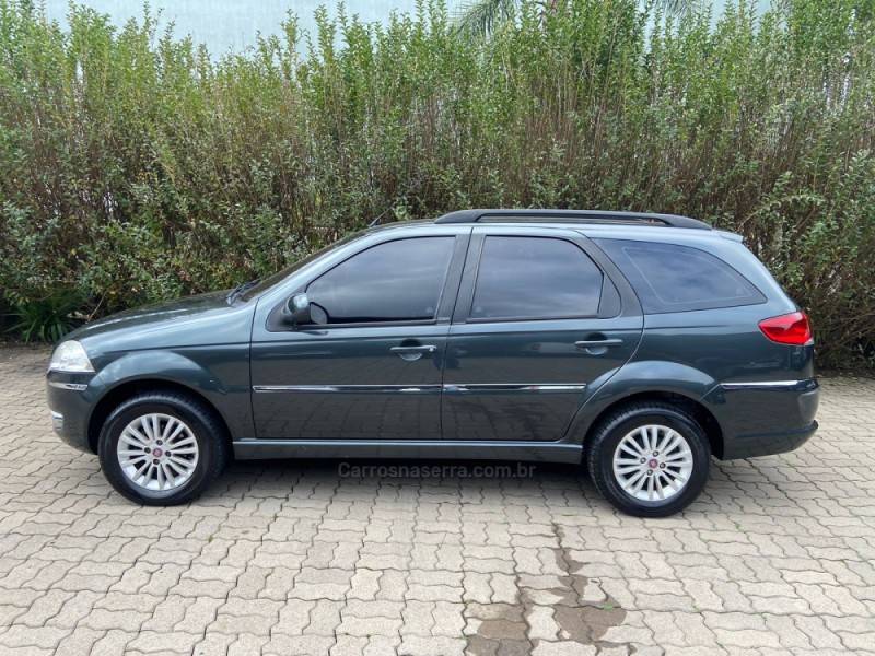 FIAT - PALIO - 2011/2012 - Cinza - R$ 36.900,00