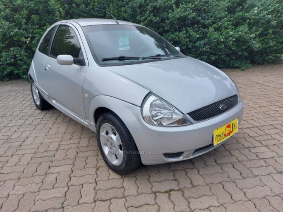 FORD - KA - 2004/2005 - Prata - R$ 24.900,00