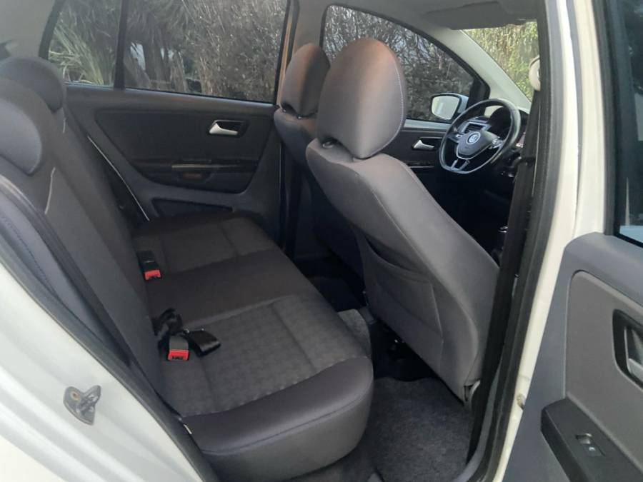 VOLKSWAGEN - FOX - 2016/2016 - Branca - R$ 49.900,00