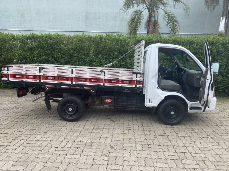 HYUNDAI - HR - 2017/2018 - Branca - R$ 118.900,00