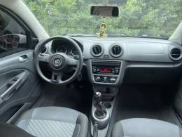 VOLKSWAGEN - VOYAGE - 2014/2015 - Branca - R$ 38.900,00