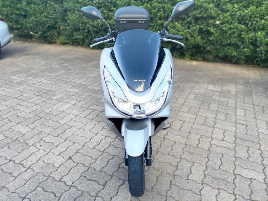HONDA - PCX - 2017/2018 - Prata - R$ 14.900,00