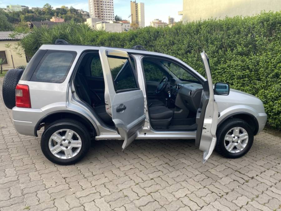 FORD - ECOSPORT - 2006/2007 - Prata - R$ 28.900,00