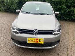 VOLKSWAGEN - FOX - 2012/2013 - Prata - R$ 32.900,00