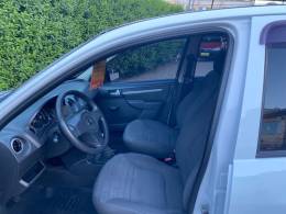 CHEVROLET - PRISMA - 2007/2008 - Branca - R$ 26.900,00