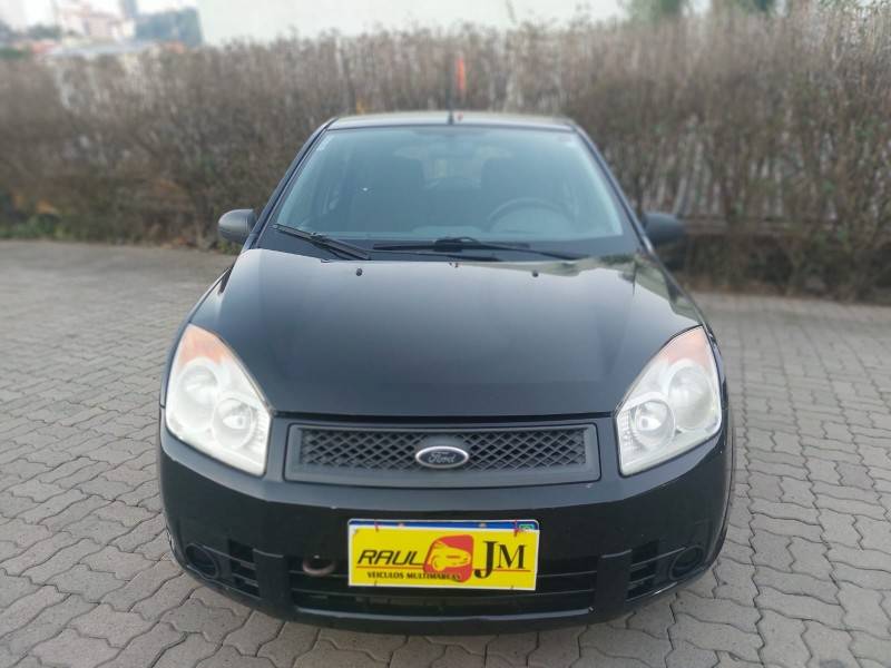 FORD - FIESTA - 2008/2009 - Preta - R$ 25.800,00