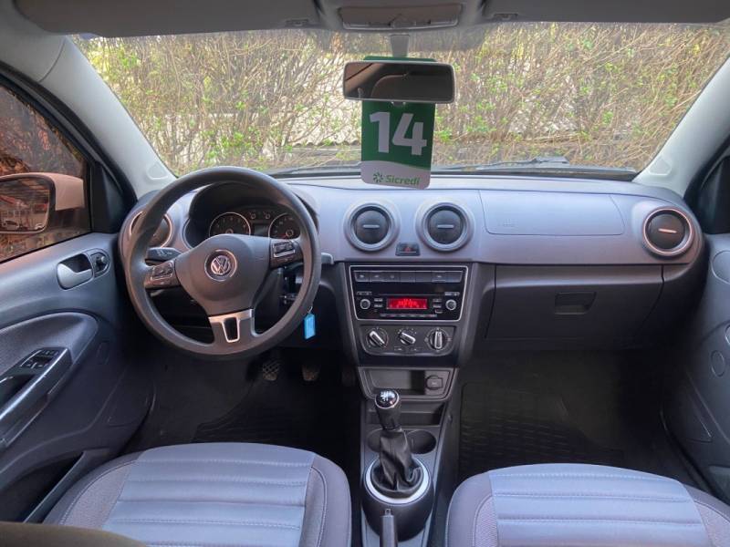 VOLKSWAGEN - GOL - 2013/2014 - Branca - R$ 42.900,00