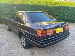 VOLKSWAGEN - SANTANA - 1994/1994 - Vermelha - R$ 22.900,00