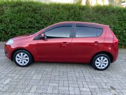 FIAT - PALIO - 2013/2014 - Vermelha - R$ 40.900,00