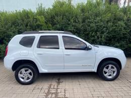 RENAULT - DUSTER - 2012/2013 - Branca - R$ 47.900,00