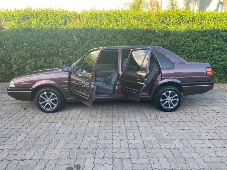 VOLKSWAGEN - SANTANA - 1994/1994 - Vermelha - R$ 22.900,00