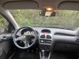 PEUGEOT - 206 - 2005/2005 - Preta - R$ 17.900,00