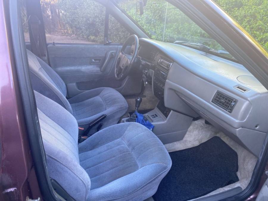 VOLKSWAGEN - SANTANA - 1994/1994 - Vermelha - R$ 22.900,00