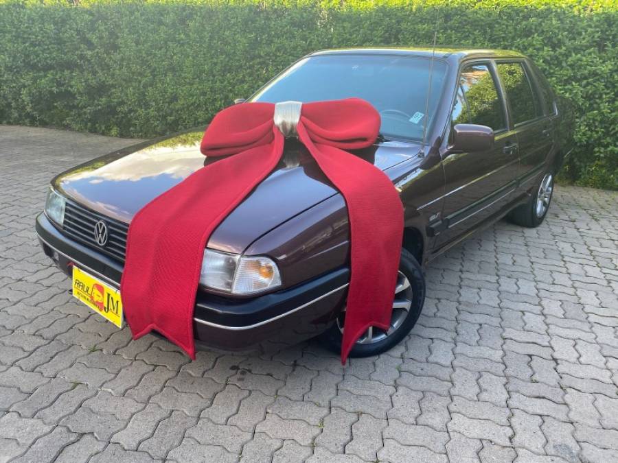 VOLKSWAGEN - SANTANA - 1994/1994 - Vermelha - R$ 22.900,00
