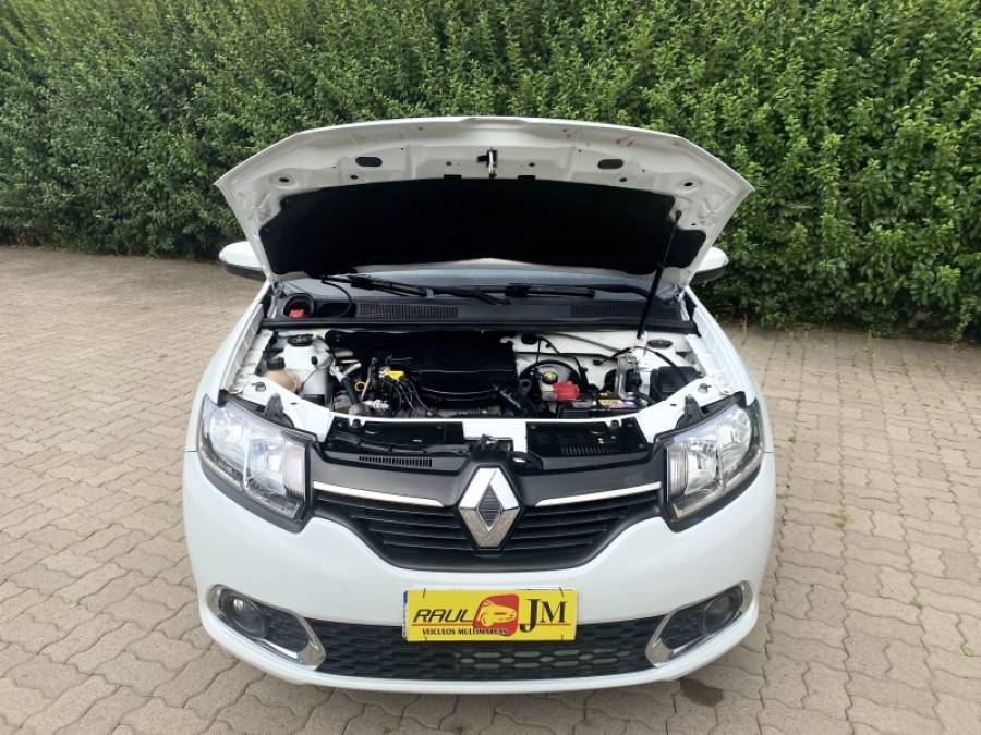 RENAULT - SANDERO - 2015/2015 - Branca - R$ 42.900,00