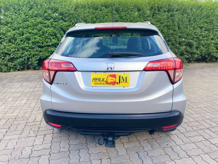 HONDA - HR-V - 2015/2016 - Prata - R$ 88.900,00