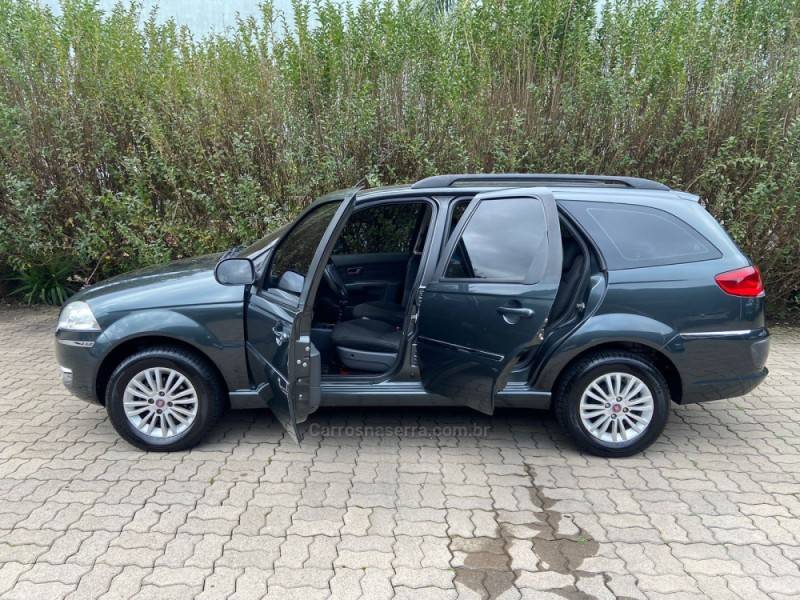 FIAT - PALIO - 2011/2012 - Cinza - R$ 36.900,00