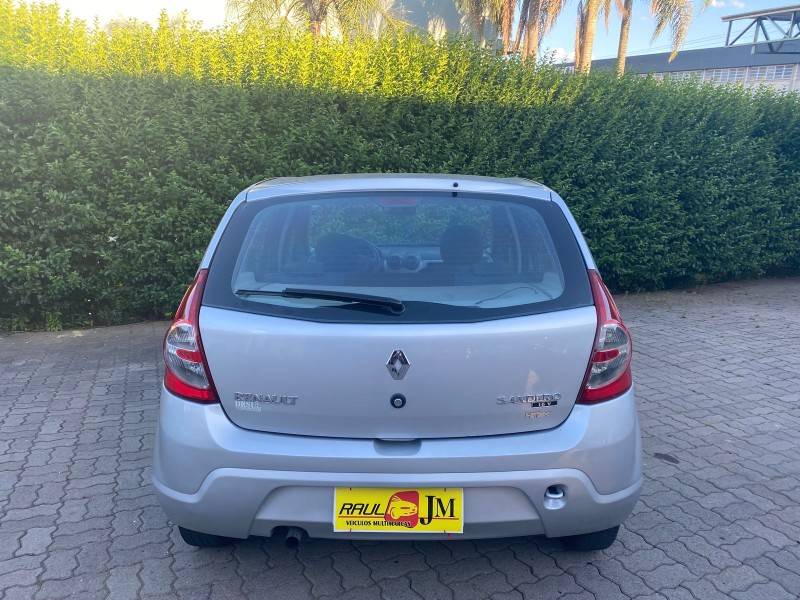 RENAULT - SANDERO - 2009/2010 - Prata - R$ 27.900,00