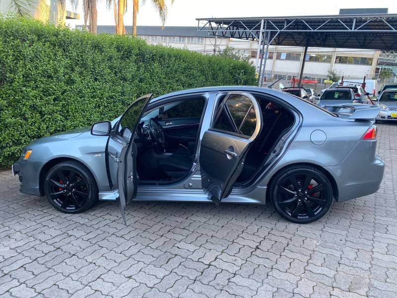 MITSUBISHI - LANCER - 2012/2013 - Cinza - R$ 61.900,00