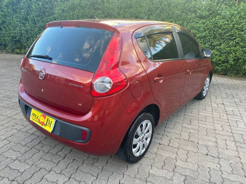 FIAT - PALIO - 2013/2014 - Vermelha - R$ 40.900,00