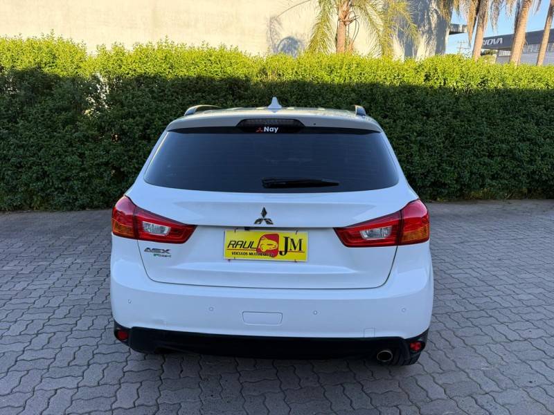 MITSUBISHI - ASX - 2018/2018 - Branca - R$ 87.900,00