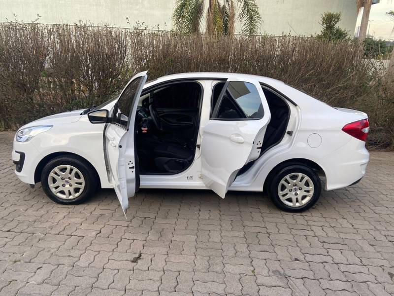 FORD - KA - 2019/2019 - Branca - R$ 51.900,00