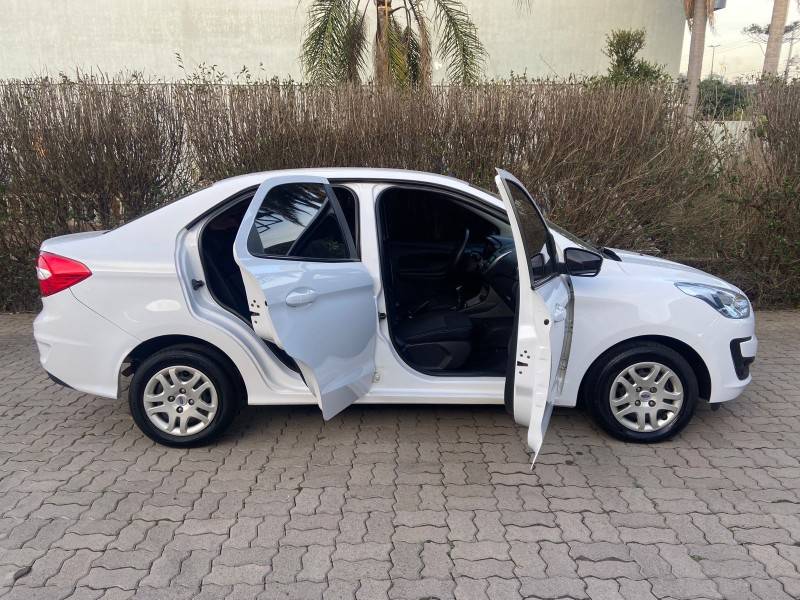 FORD - KA - 2019/2019 - Branca - R$ 51.900,00