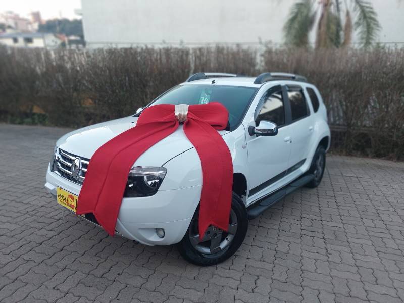 RENAULT - DUSTER - 2013/2014 - Branca - R$ 49.900,00