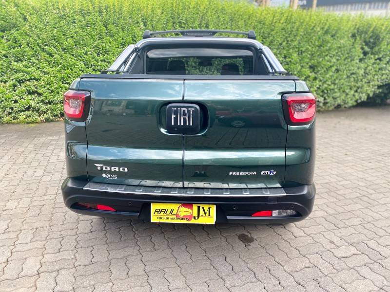 FIAT - TORO - 2016/2017 - Verde - R$ 87.900,00
