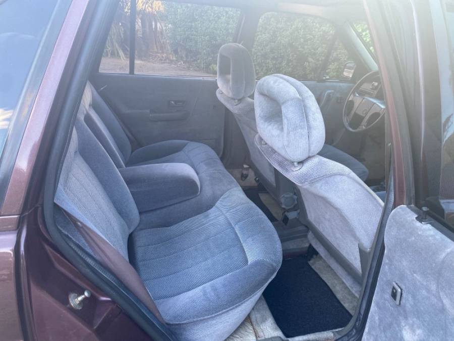 VOLKSWAGEN - SANTANA - 1994/1994 - Vermelha - R$ 22.900,00