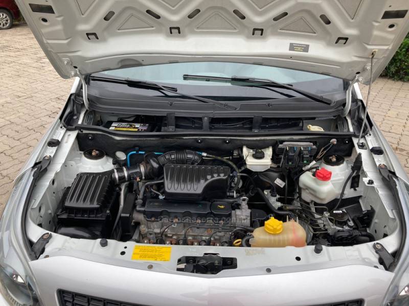 CHEVROLET - MONTANA - 2013/2013 - Prata - R$ 41.900,00