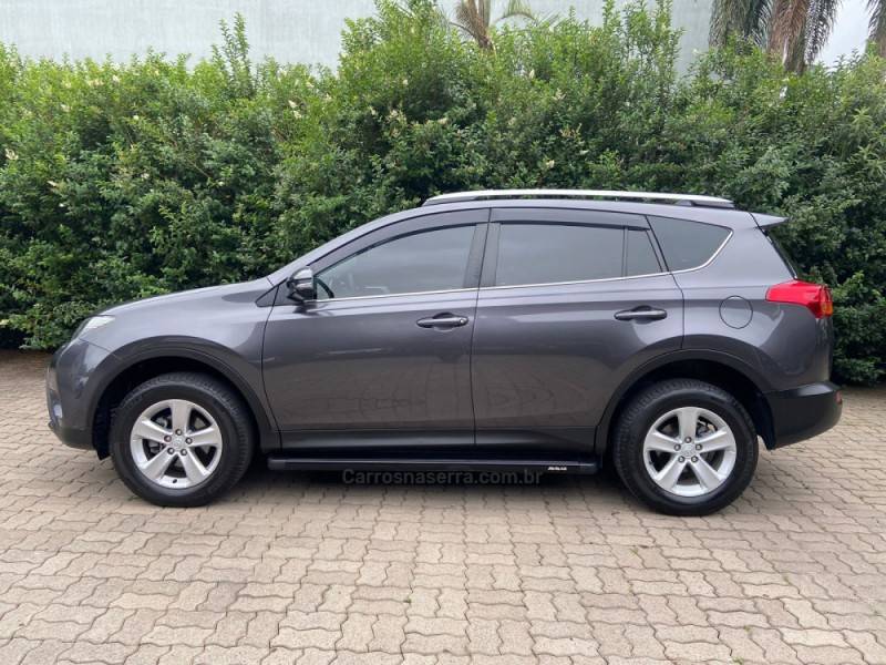 TOYOTA - RAV4 - 2014/2014 - Cinza - R$ 86.900,00