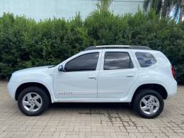 RENAULT - DUSTER - 2012/2013 - Branca - R$ 47.900,00